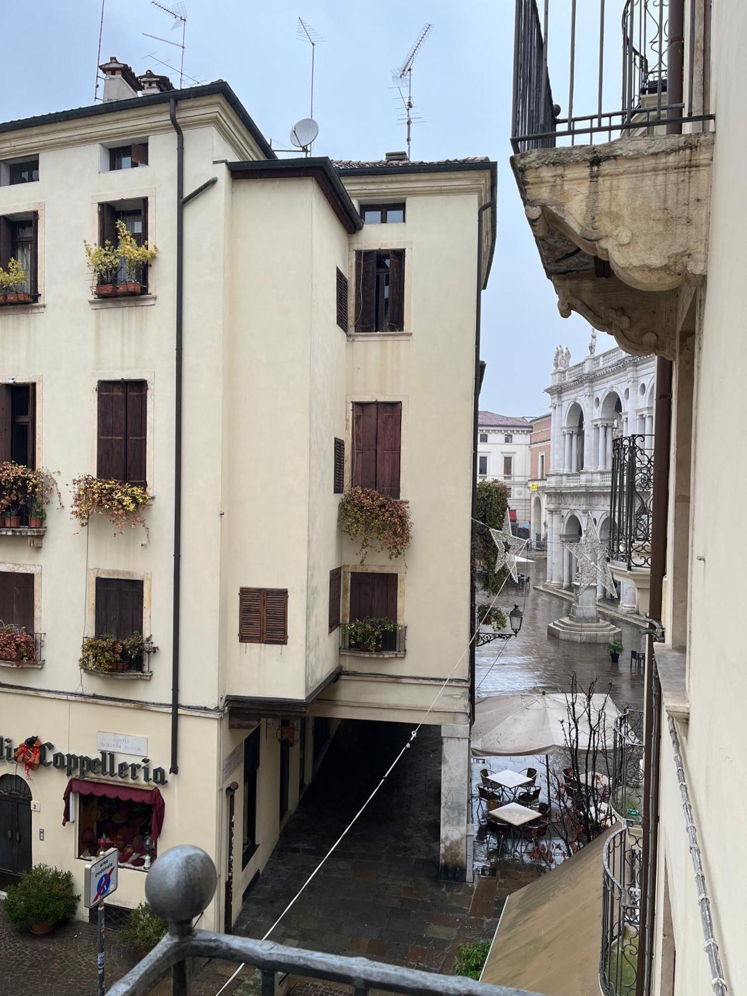 Il Campanile Apartamento Vicenza Exterior foto
